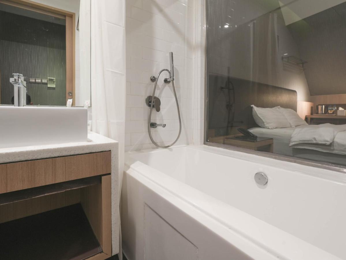Amrise Hotel Kitchener سنغافورة المظهر الخارجي الصورة