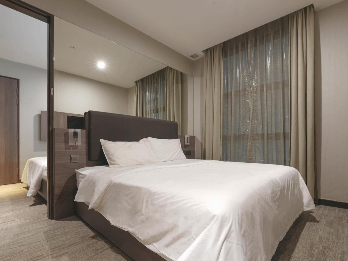 Amrise Hotel Kitchener سنغافورة المظهر الخارجي الصورة